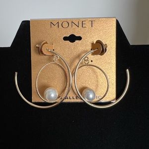 Monet pearl & gold earrings - NWT